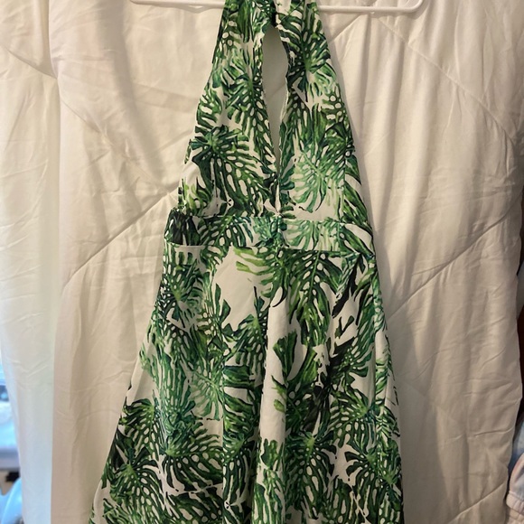 Green Dress w/high Button Neck and Low Scoop Back - Picture 3 of 3